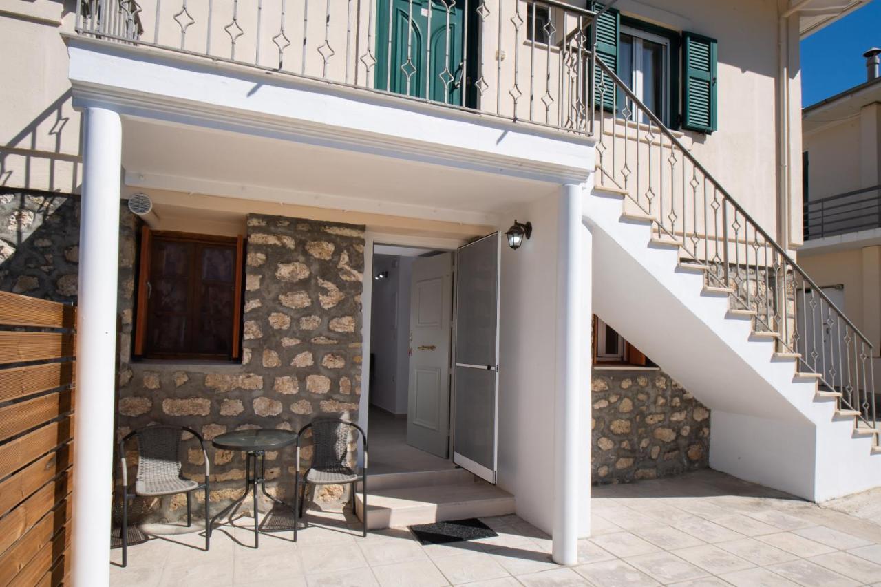 Boursinos Cozy Apartments Lefkáda Eksteriør billede