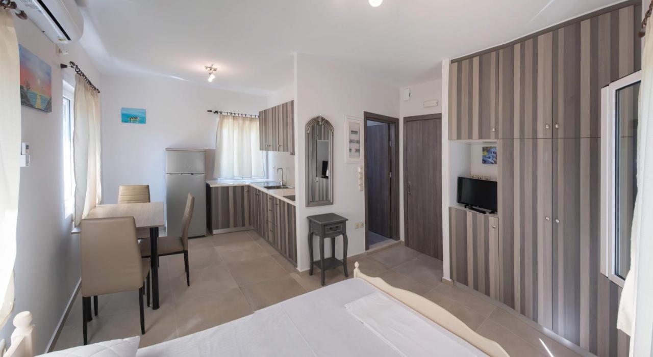 Boursinos Cozy Apartments Lefkáda Eksteriør billede